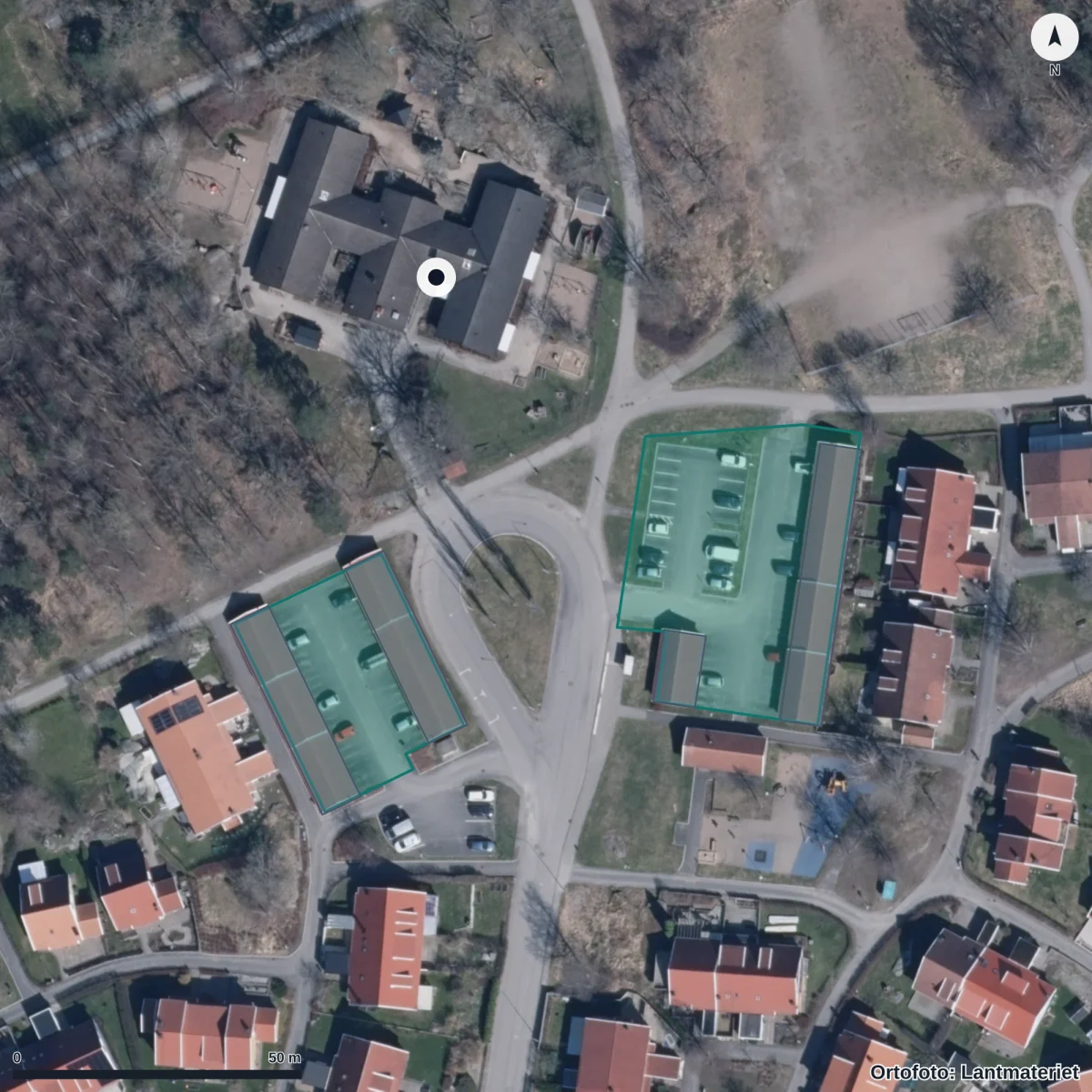 Flygbild över Helenedals Förskola, ortofoto från Lantmäteriet