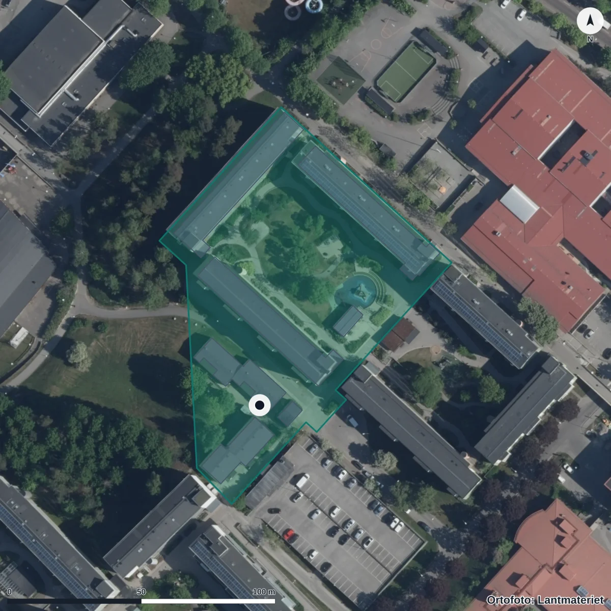 Flygbild över Förskolan Regnbågen Stjärnan, ortofoto från Lantmäteriet
