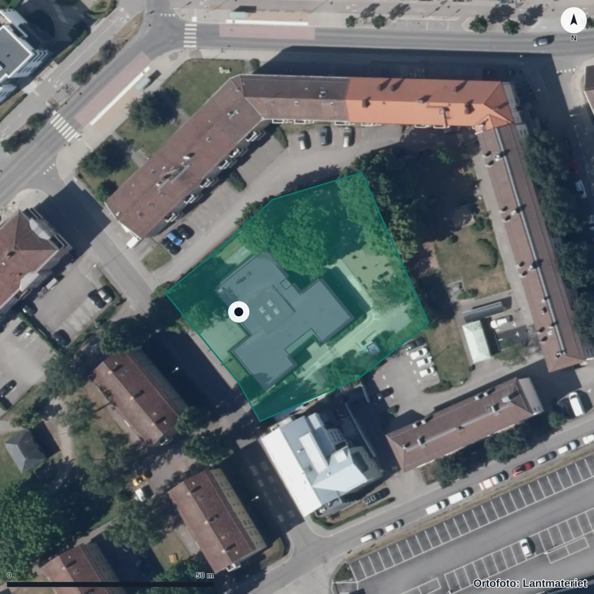 Flygbild över Banérgatan 21, ortofoto från Lantmäteriet