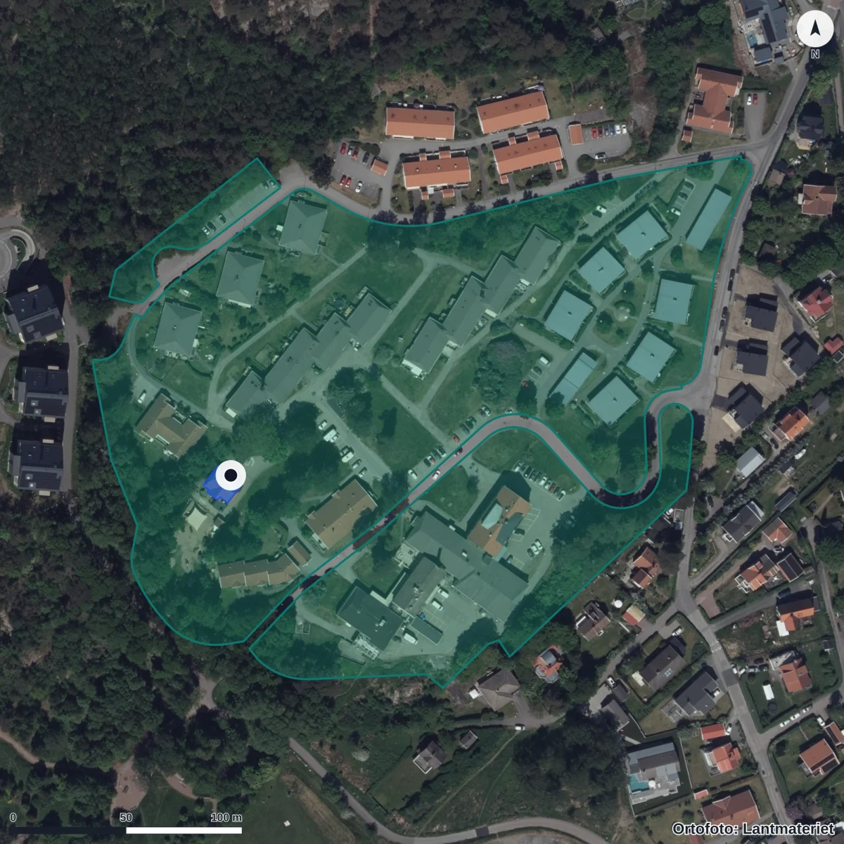 Flygbild över Montessoriför Maria, ortofoto från Lantmäteriet