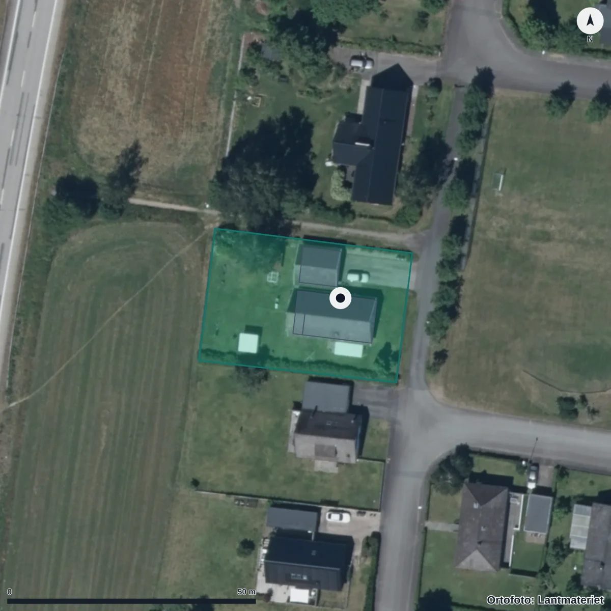 Aerial view of Skalmans Hus, orthophoto from Lantmäteriet