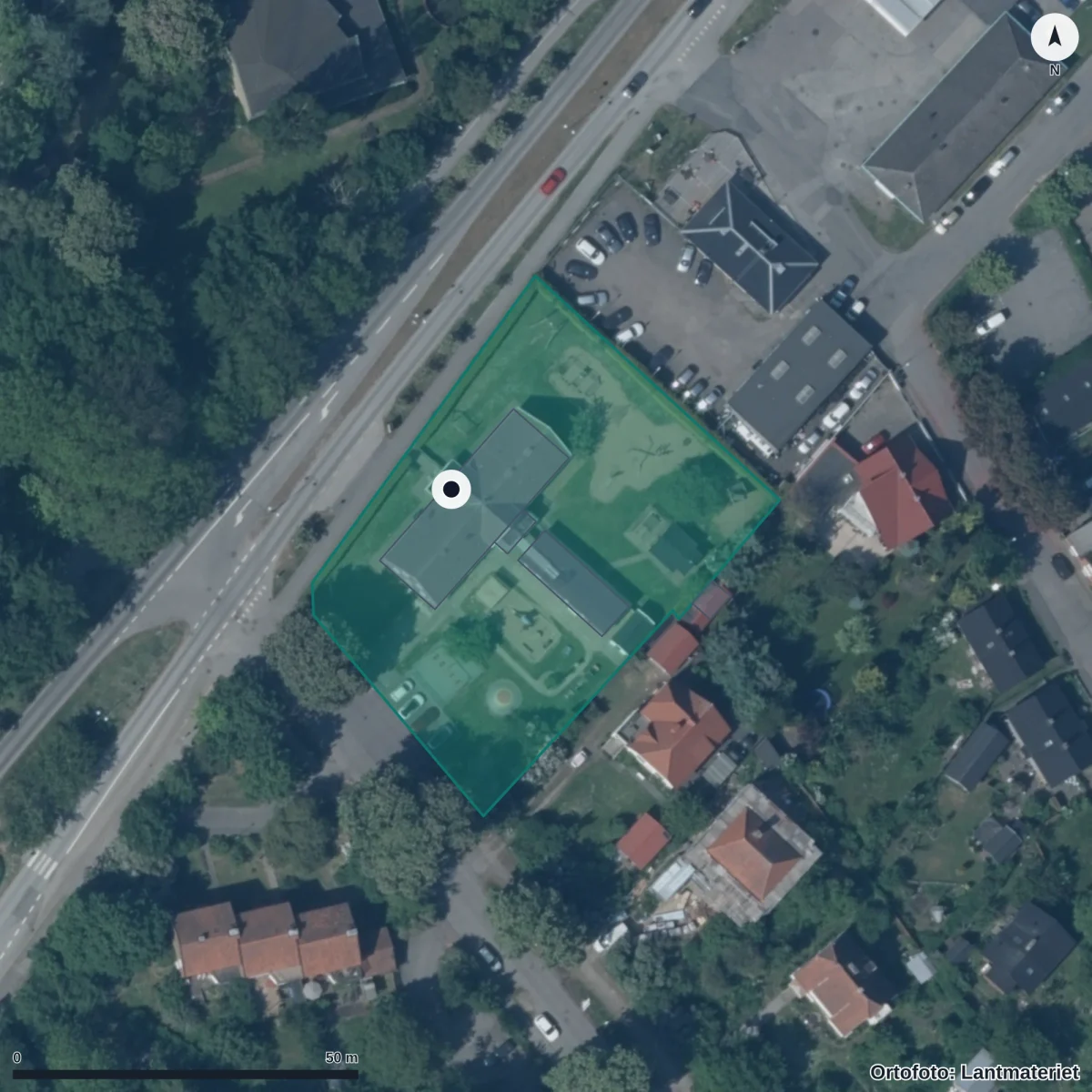 Flygbild över Förskolan Kalinan, ortofoto från Lantmäteriet