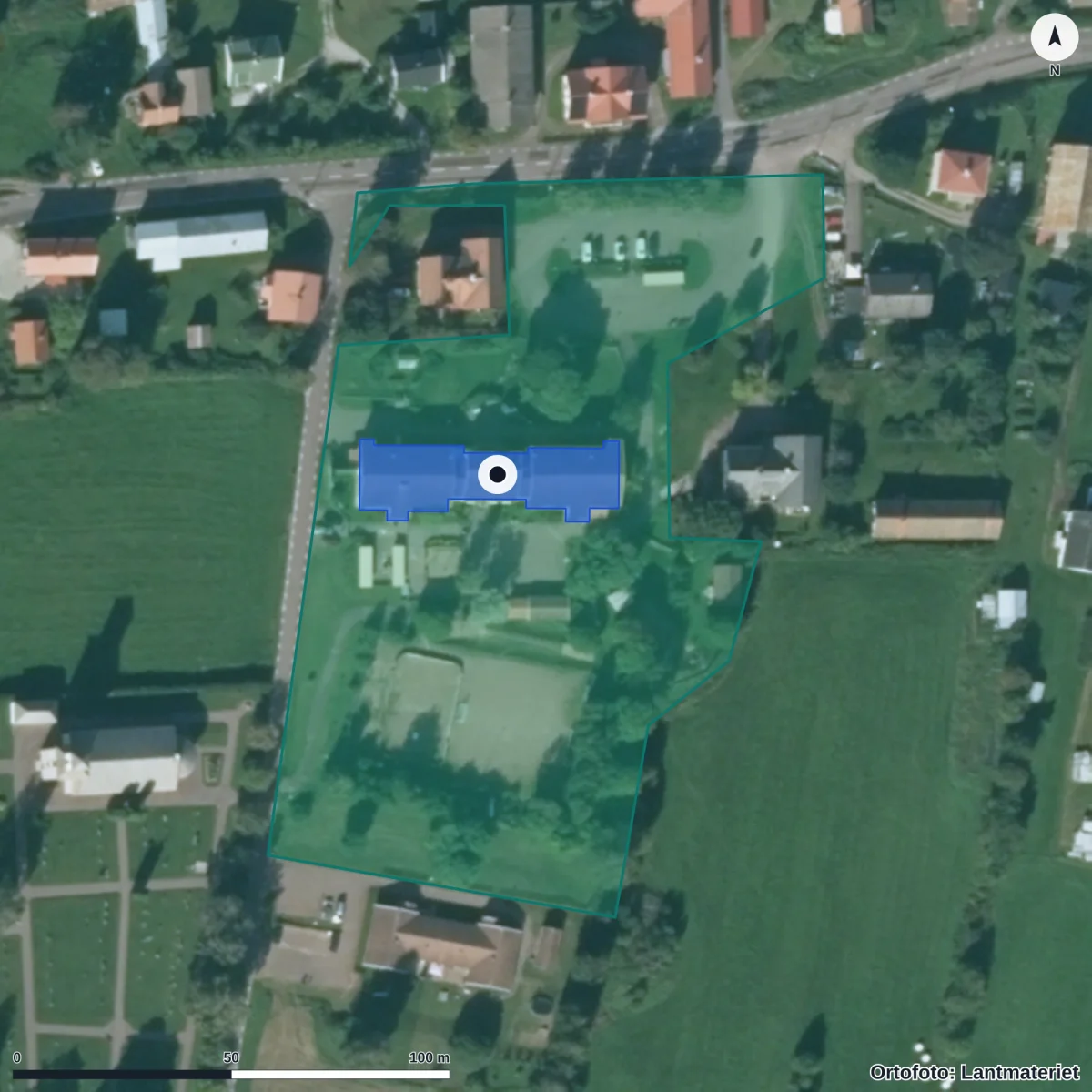 Flygbild över Skattunge Förskola, ortofoto från Lantmäteriet
