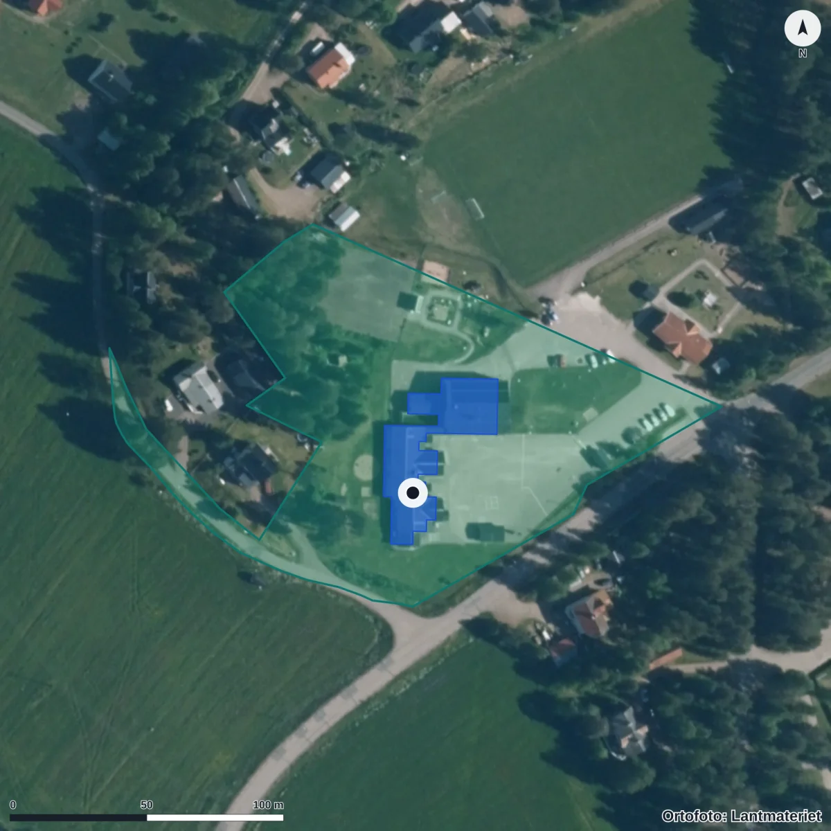 Flygbild över Förskolan Regnbågen, ortofoto från Lantmäteriet