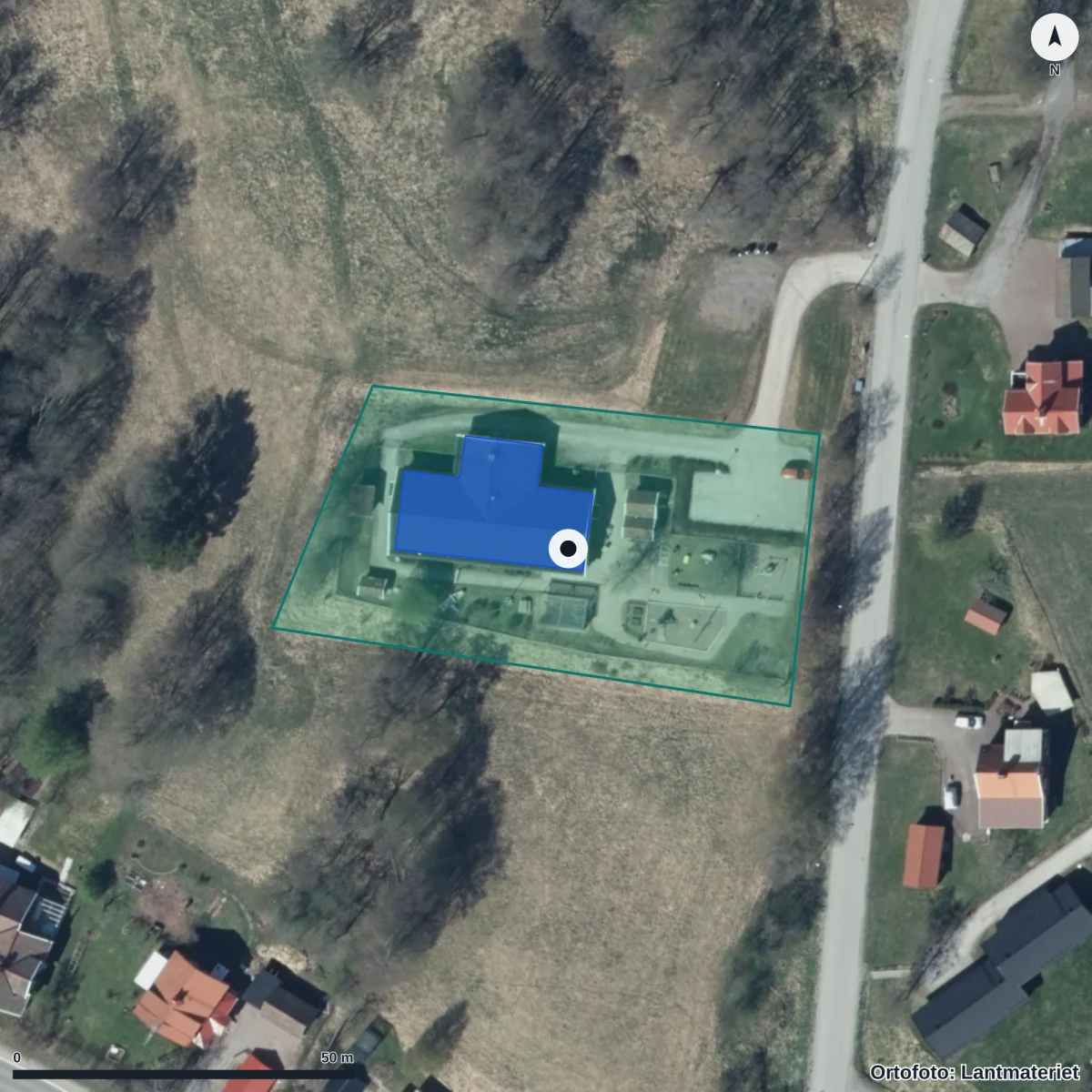 Flygbild över Förskolan Bjursen, ortofoto från Lantmäteriet