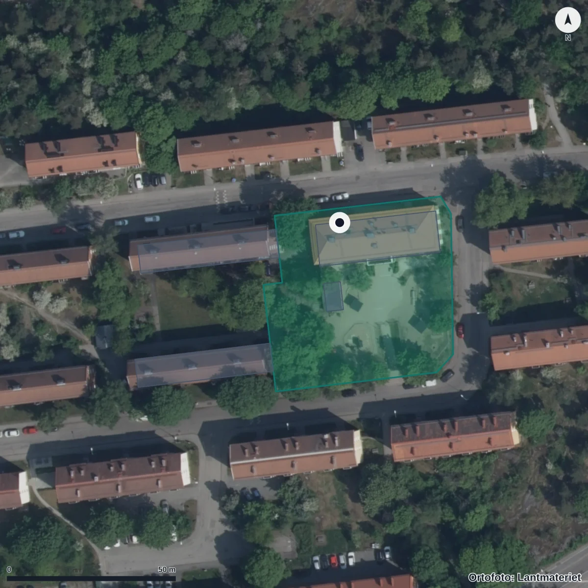 Flygbild över Förskolan Årstagården, ortofoto från Lantmäteriet
