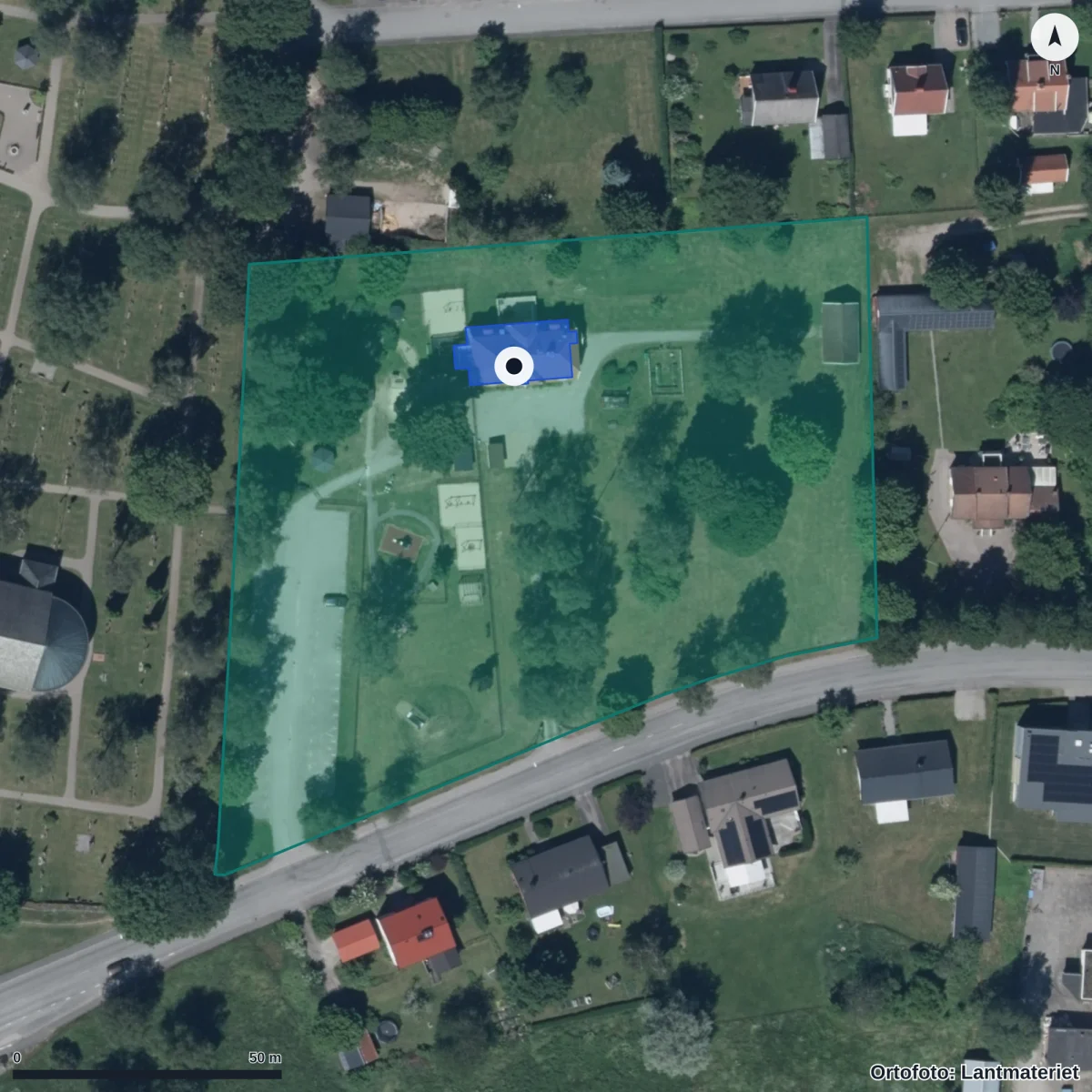 Flygbild över Prästgårdens Förskola, ortofoto från Lantmäteriet