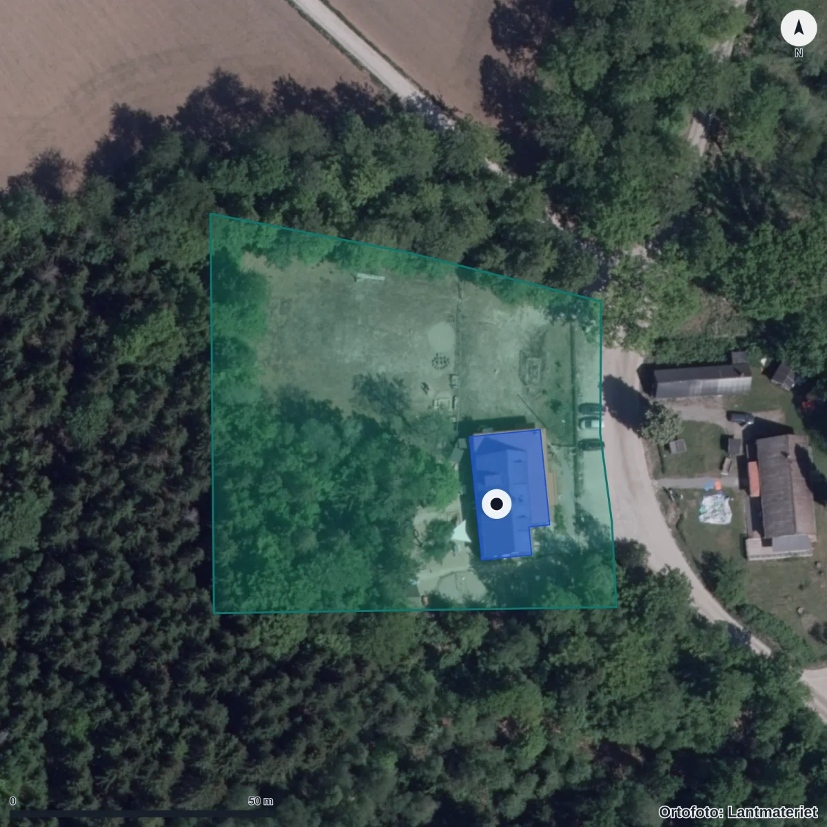 Flygbild över Trollskogens Förskola Och Fritids I Skrävle, ortofoto från Lantmäteriet