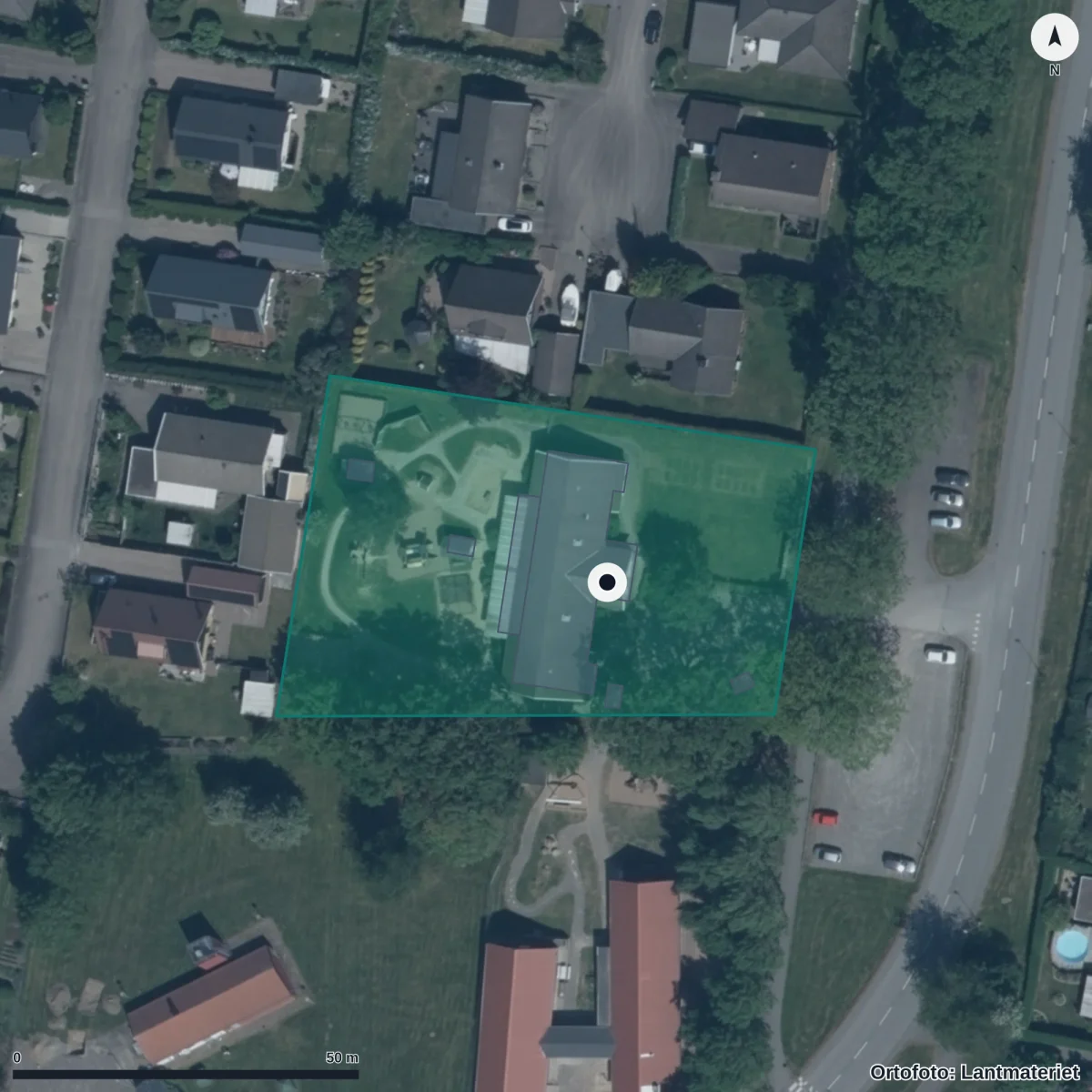 Flygbild över Oasens Förskola, ortofoto från Lantmäteriet