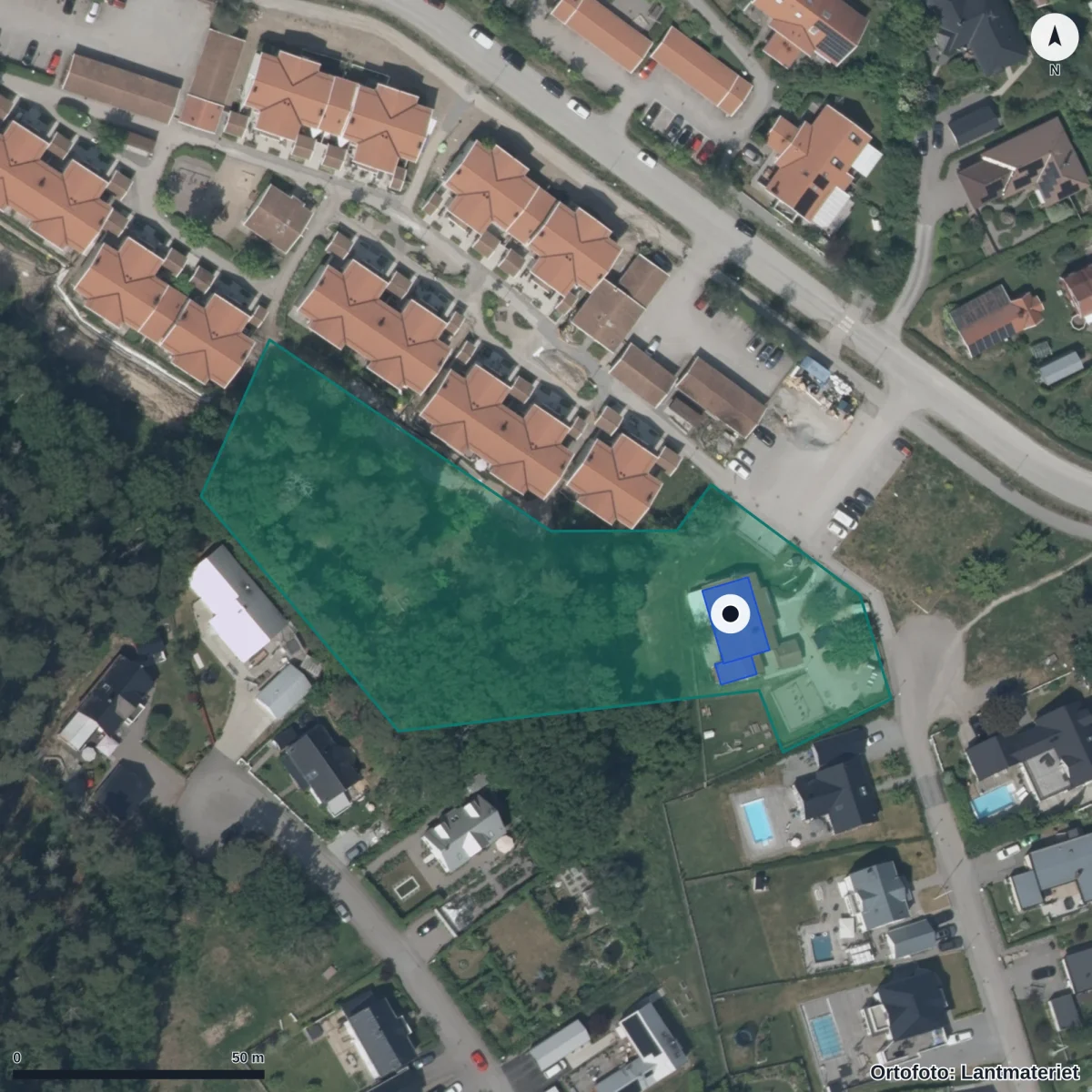 Flygbild över Ängshyddans Förskola, ortofoto från Lantmäteriet