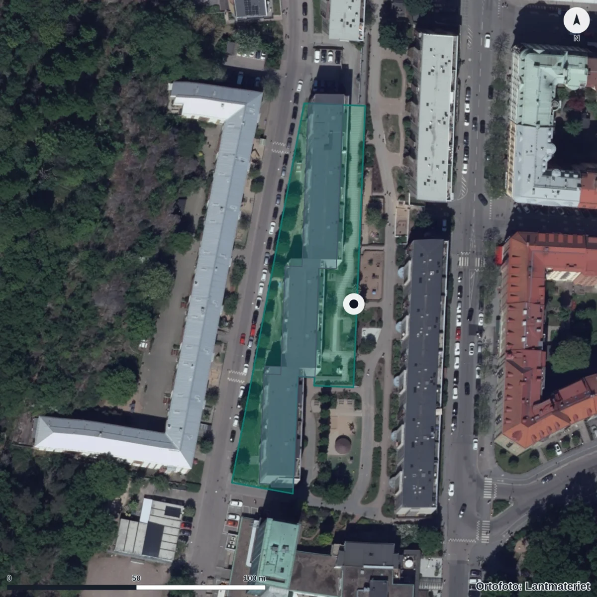 Flygbild över Montessoriförskolan Vega, Nordostpassagen, ortofoto från Lantmäteriet