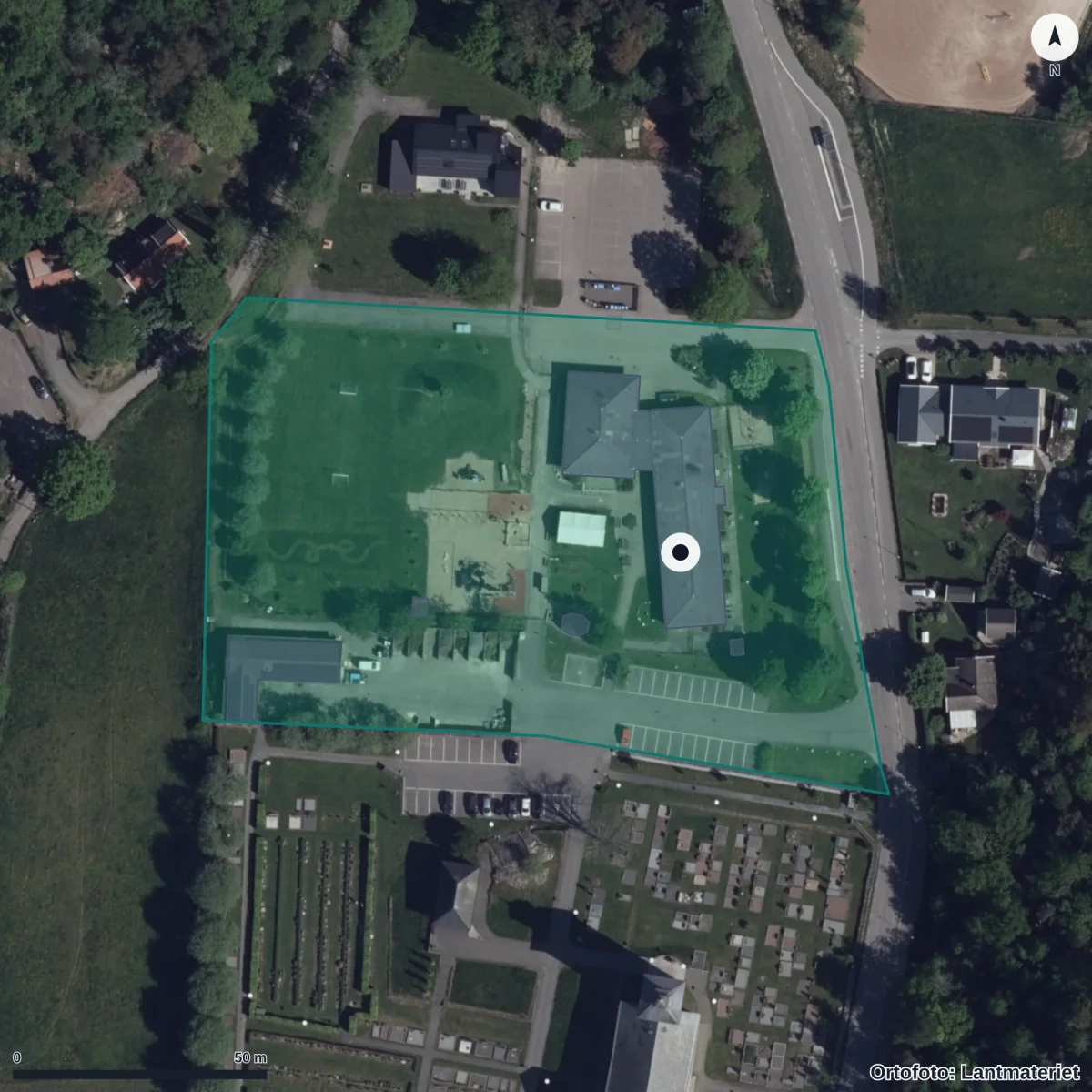 Flygbild över Förskolan Prästkragen, ortofoto från Lantmäteriet