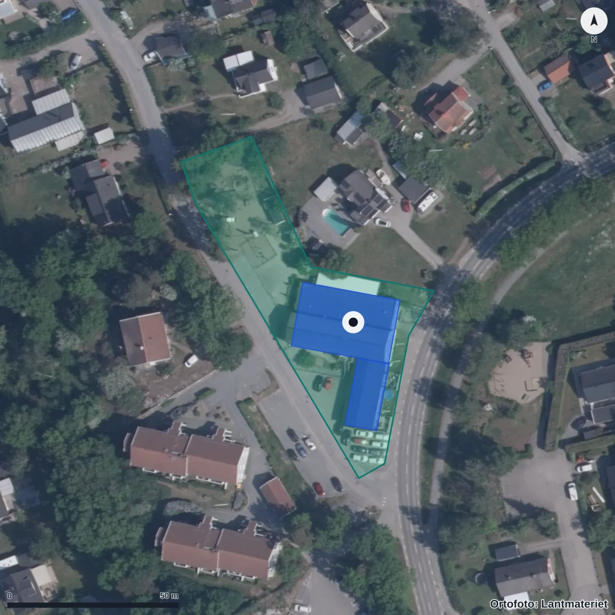 Flygbild över Nättraby Friförskola Nätet, ortofoto från Lantmäteriet