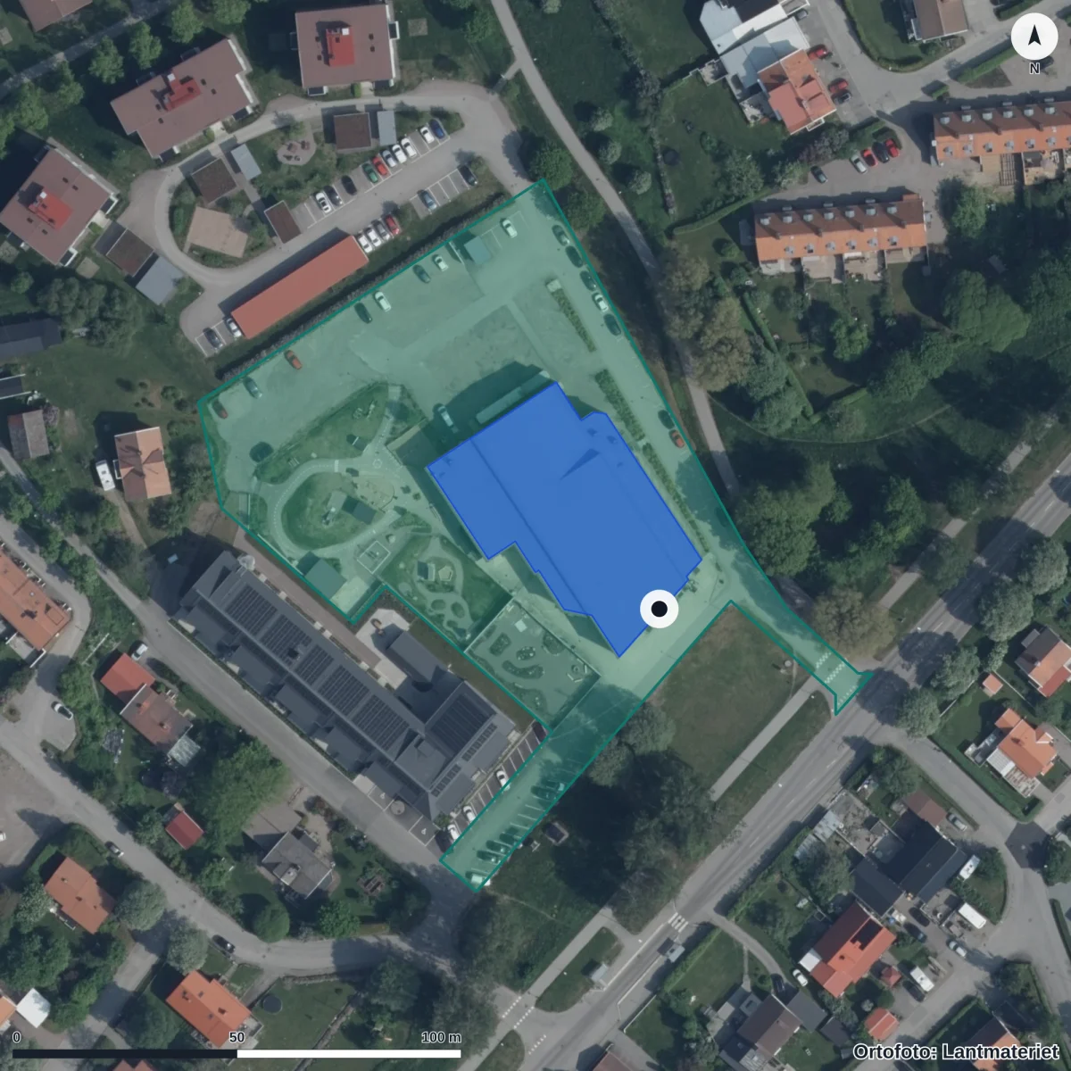 Flygbild över Hedvigslunds Förskola, ortofoto från Lantmäteriet