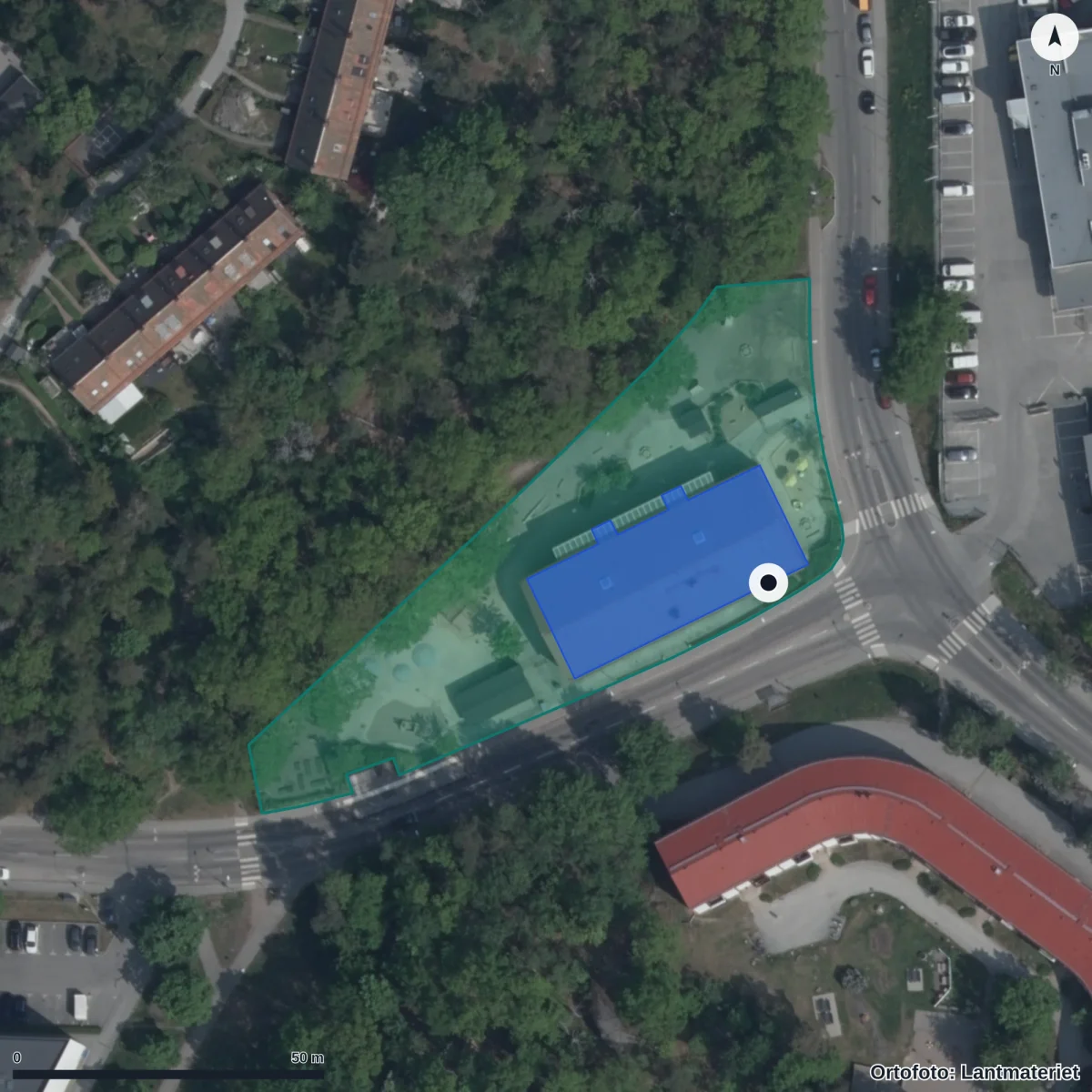 Flygbild över Förskolan Blombacka, ortofoto från Lantmäteriet