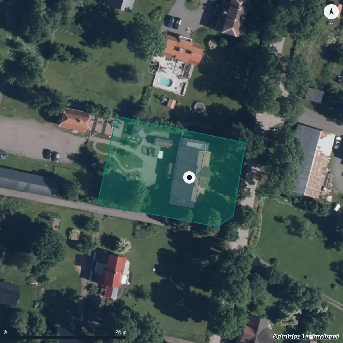 Flygbild över Solstugans Förskola, ortofoto från Lantmäteriet