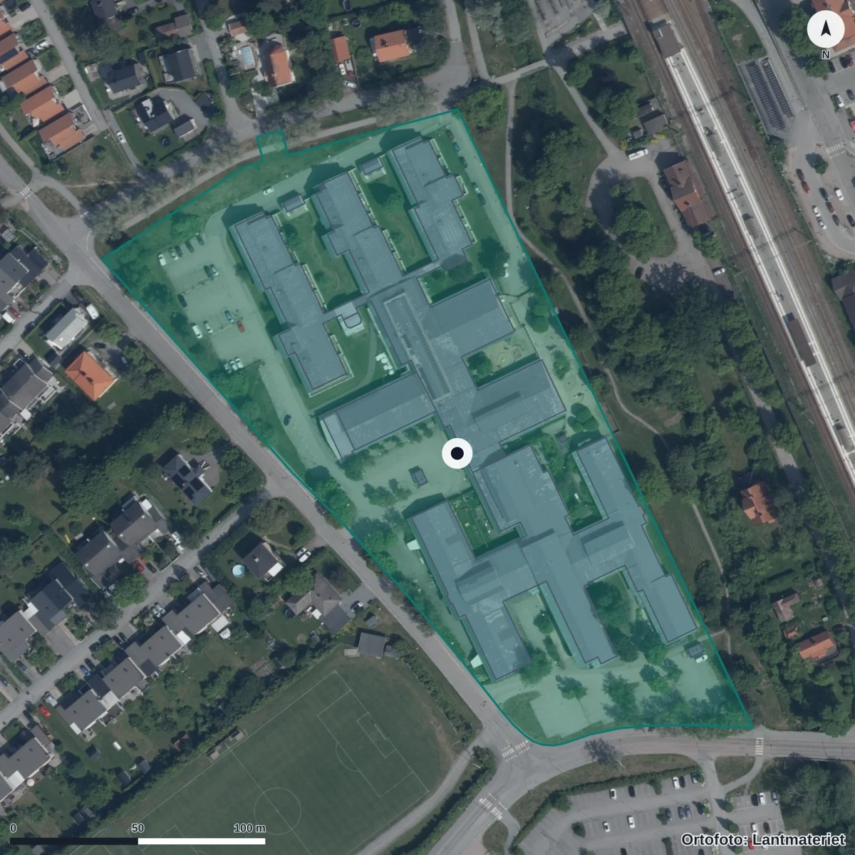 Flygbild över Diamantens Förskola, ortofoto från Lantmäteriet