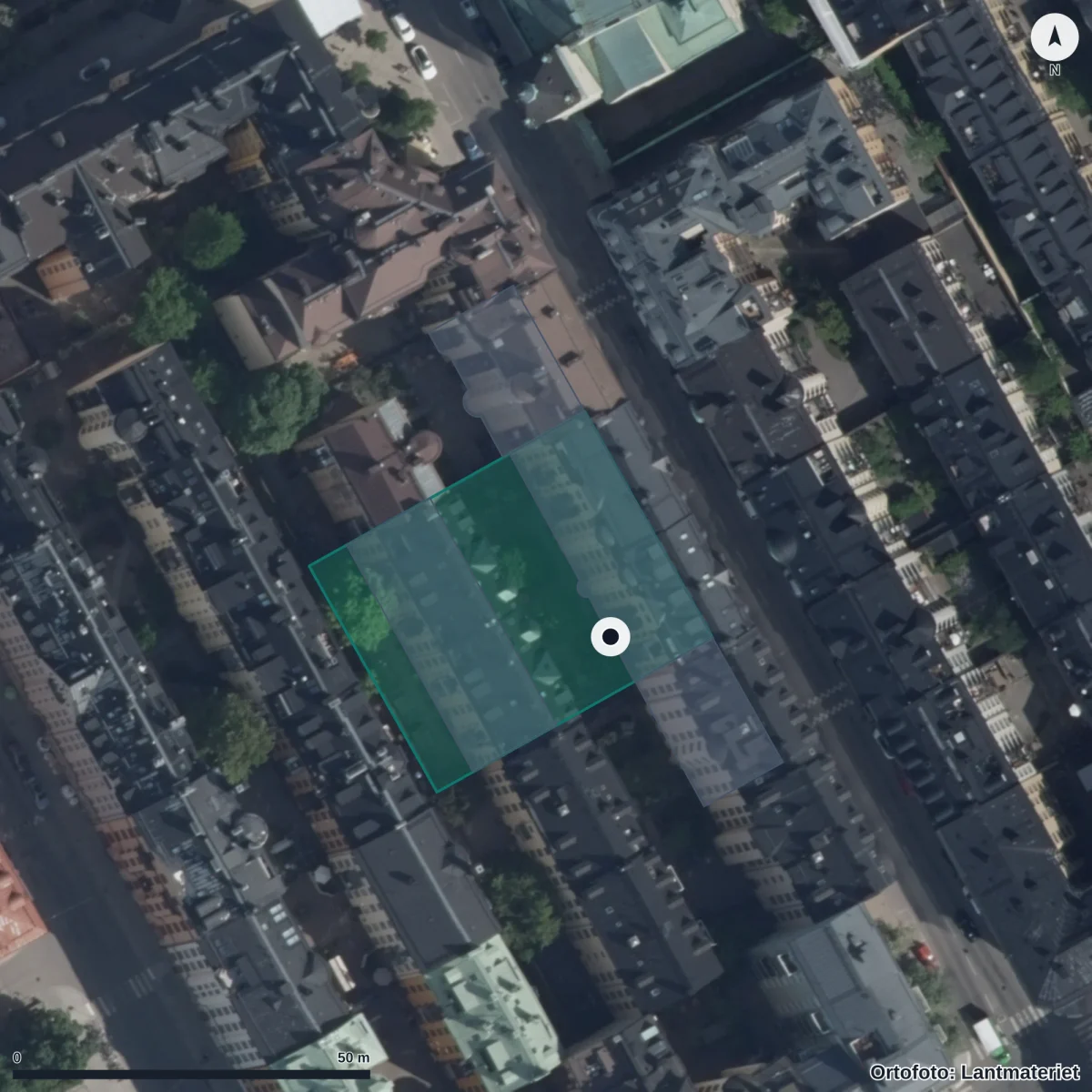 Flygbild över Förskolan Strutsen, ortofoto från Lantmäteriet