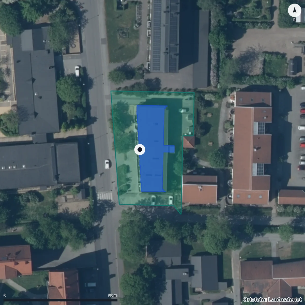 Flygbild över Montessoriförskolan Lilla Kuben, ortofoto från Lantmäteriet