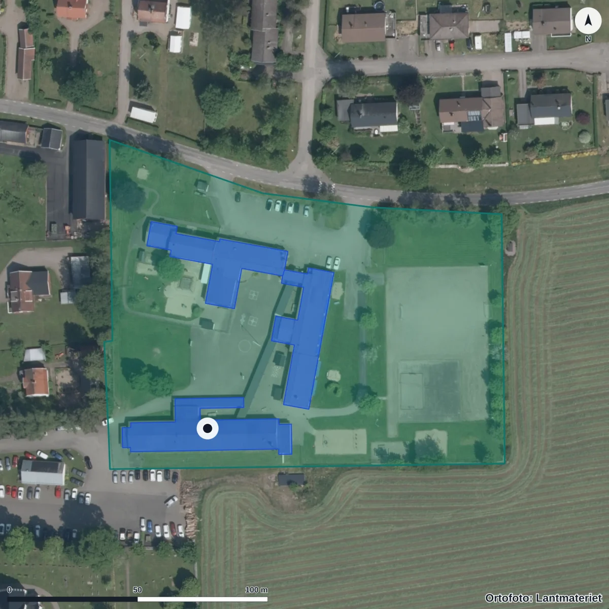 Aerial view of Förskolan Valstad, orthophoto from Lantmäteriet