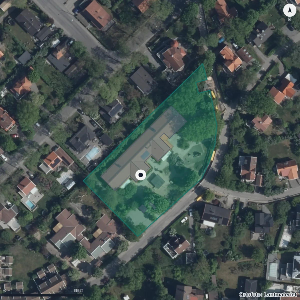 Flygbild över Förskolan I Ur Och Skur Vindleken, ortofoto från Lantmäteriet