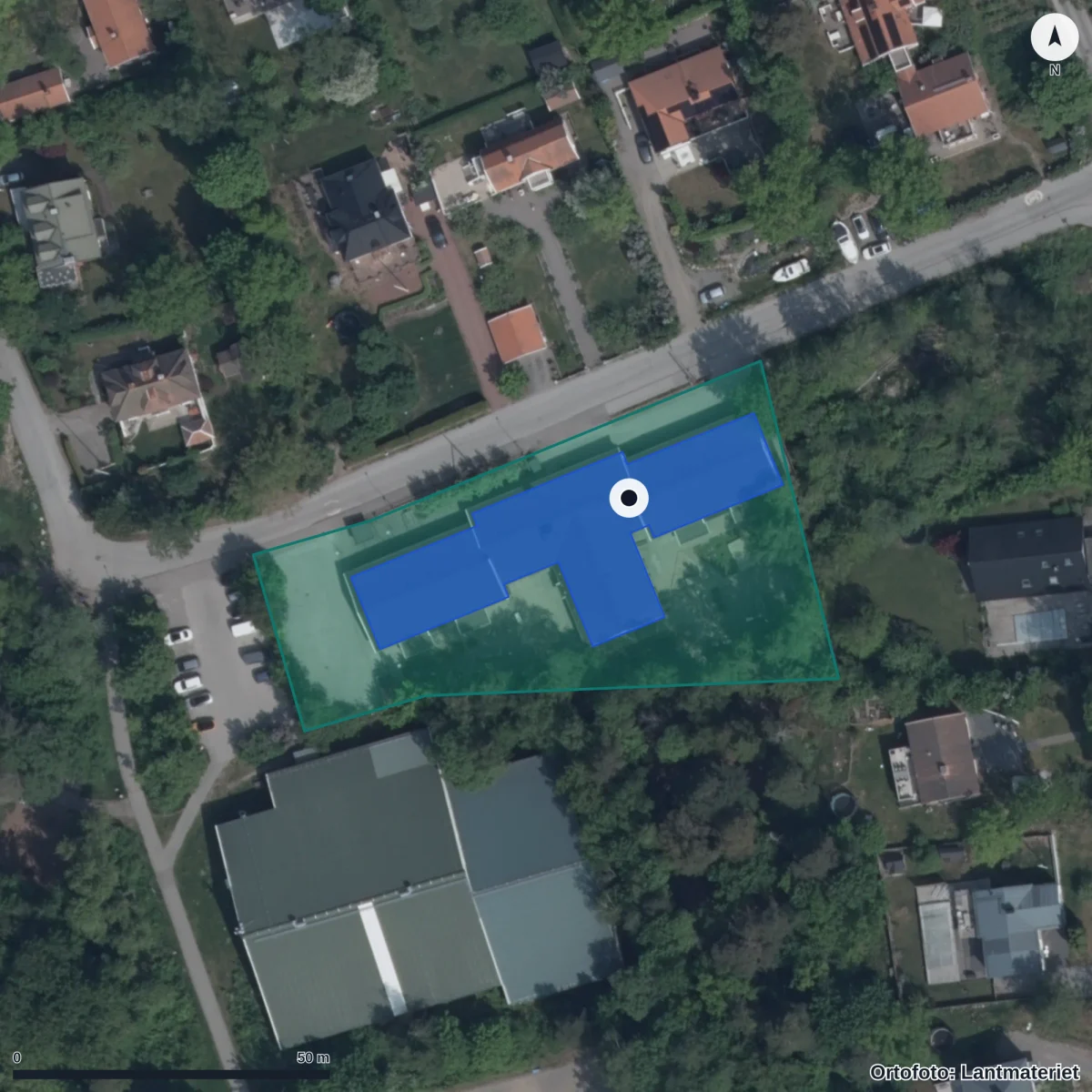 Flygbild över Långsjöns Förskola, ortofoto från Lantmäteriet