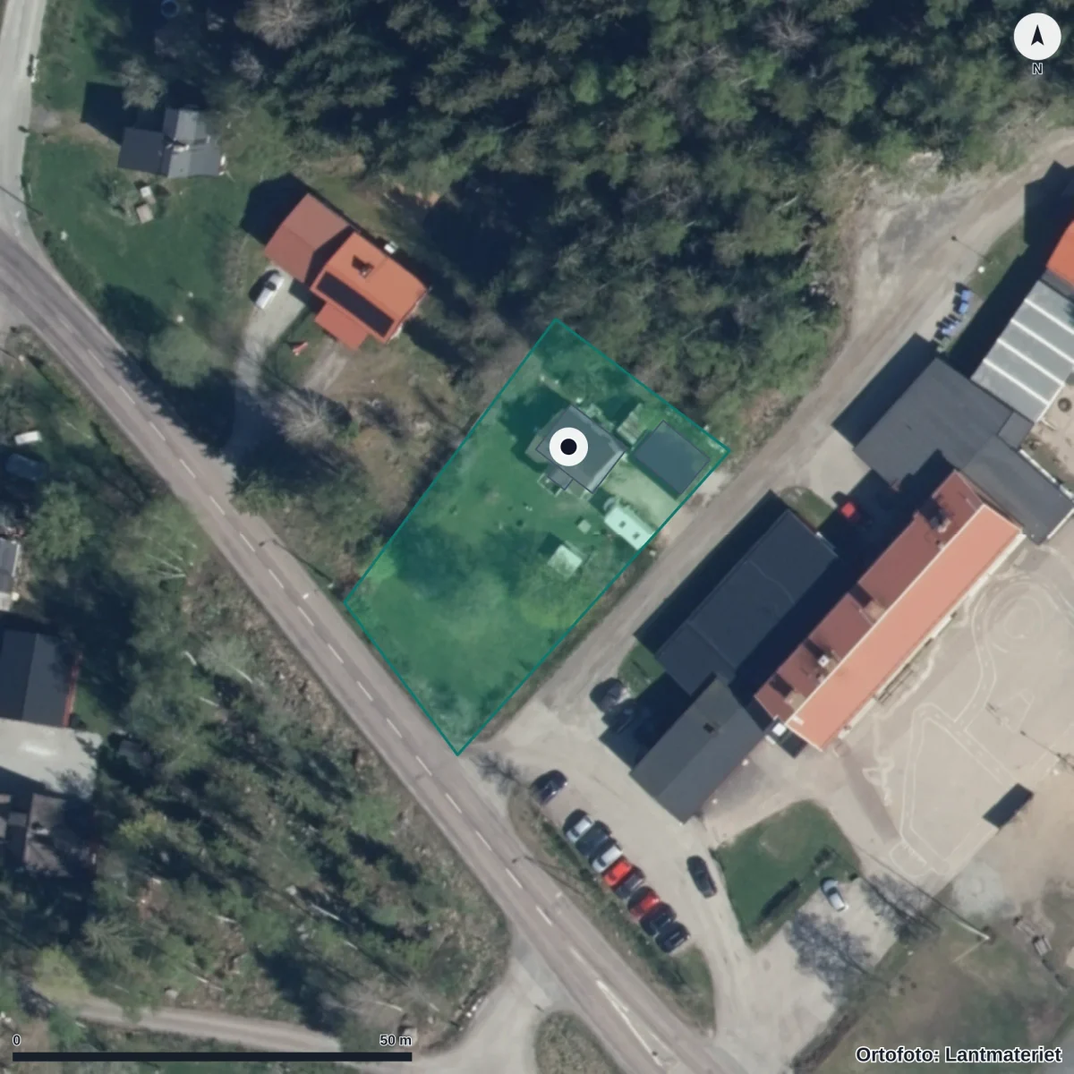 Flygbild över Lillgården, ortofoto från Lantmäteriet