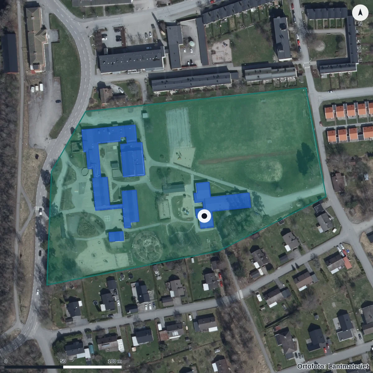 Flygbild över Gyttorps Förskola, ortofoto från Lantmäteriet