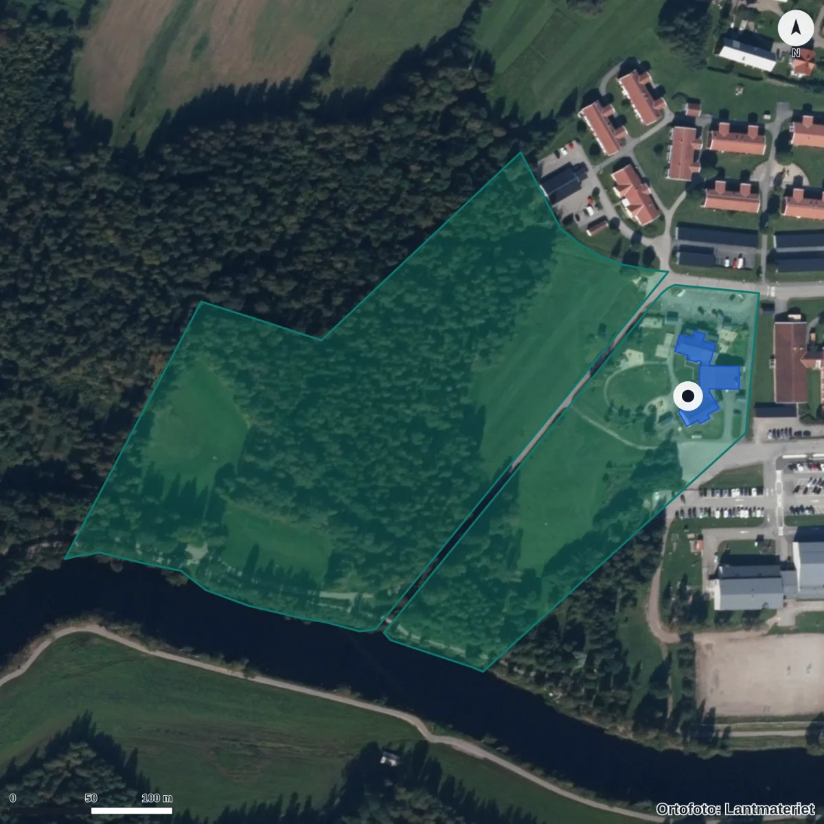 Flygbild över Stenabro Förskola, ortofoto från Lantmäteriet