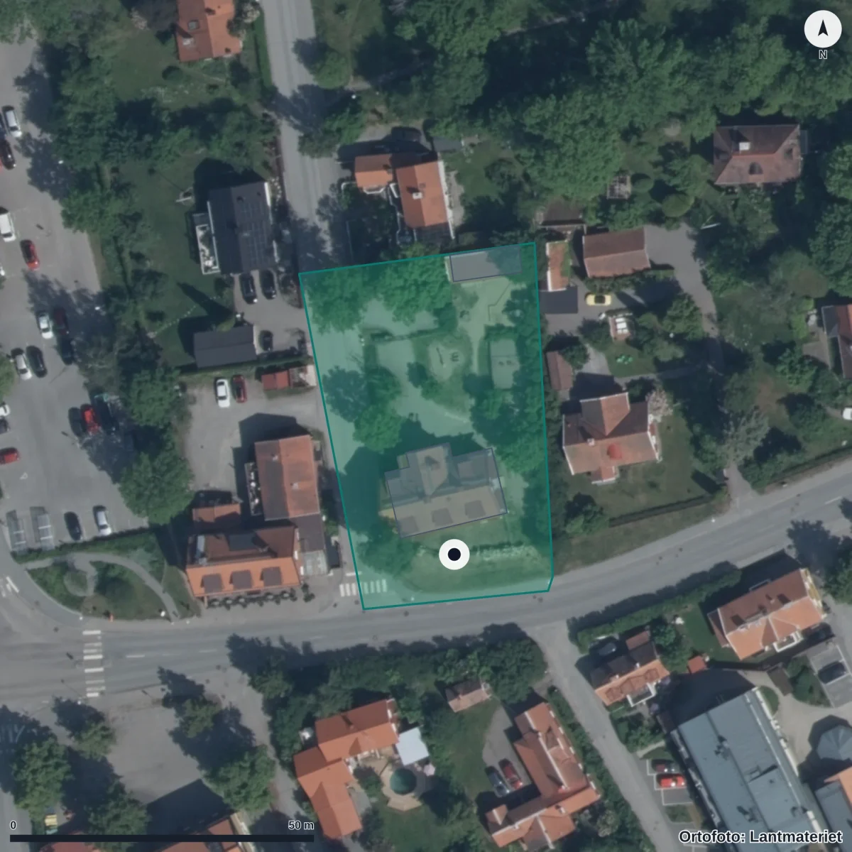 Aerial view of Montessoriförskolan Elefanten, orthophoto from Lantmäteriet