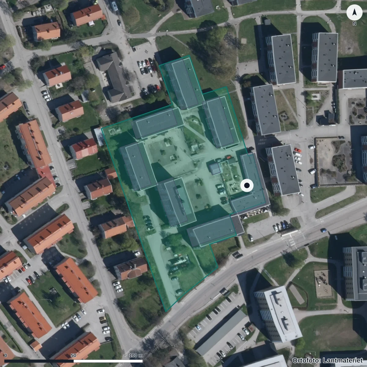 Flygbild över Stormlyktans Förskola, ortofoto från Lantmäteriet
