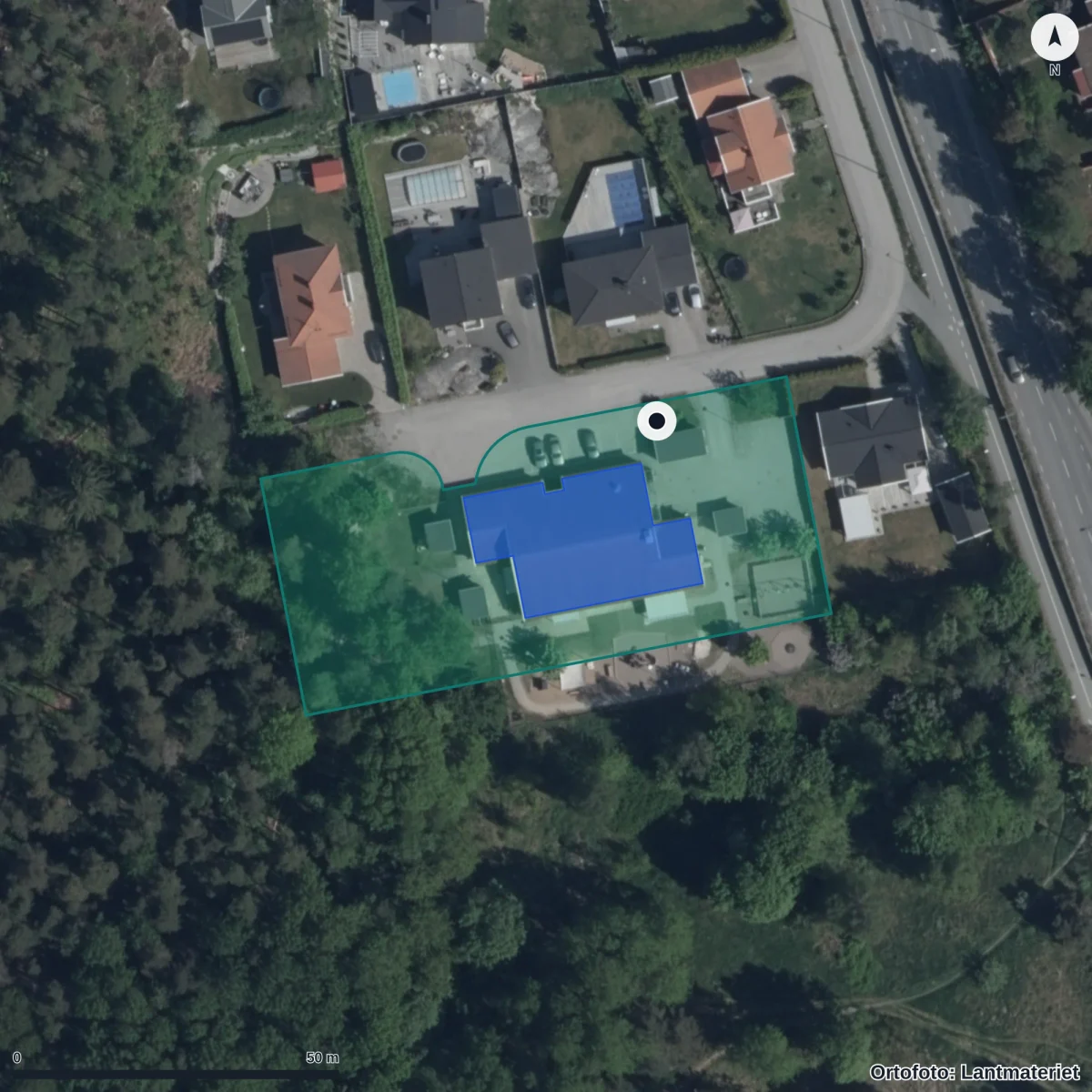 Flygbild över Lovis Förskola, ortofoto från Lantmäteriet