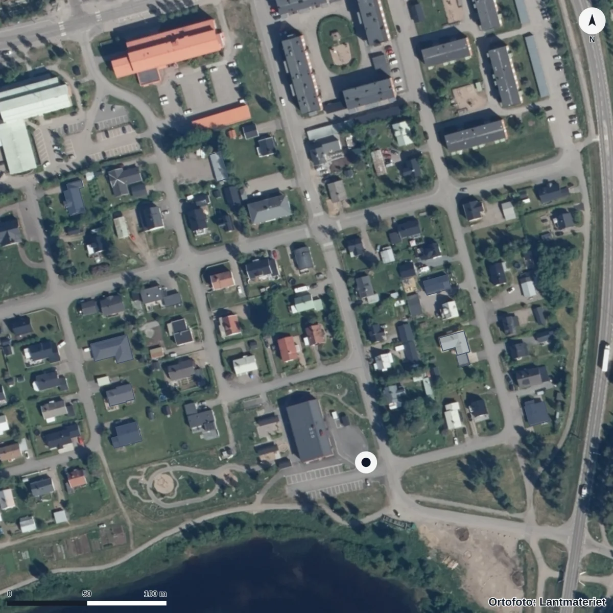 Aerial view of Regnbågen Förskola, orthophoto from Lantmäteriet