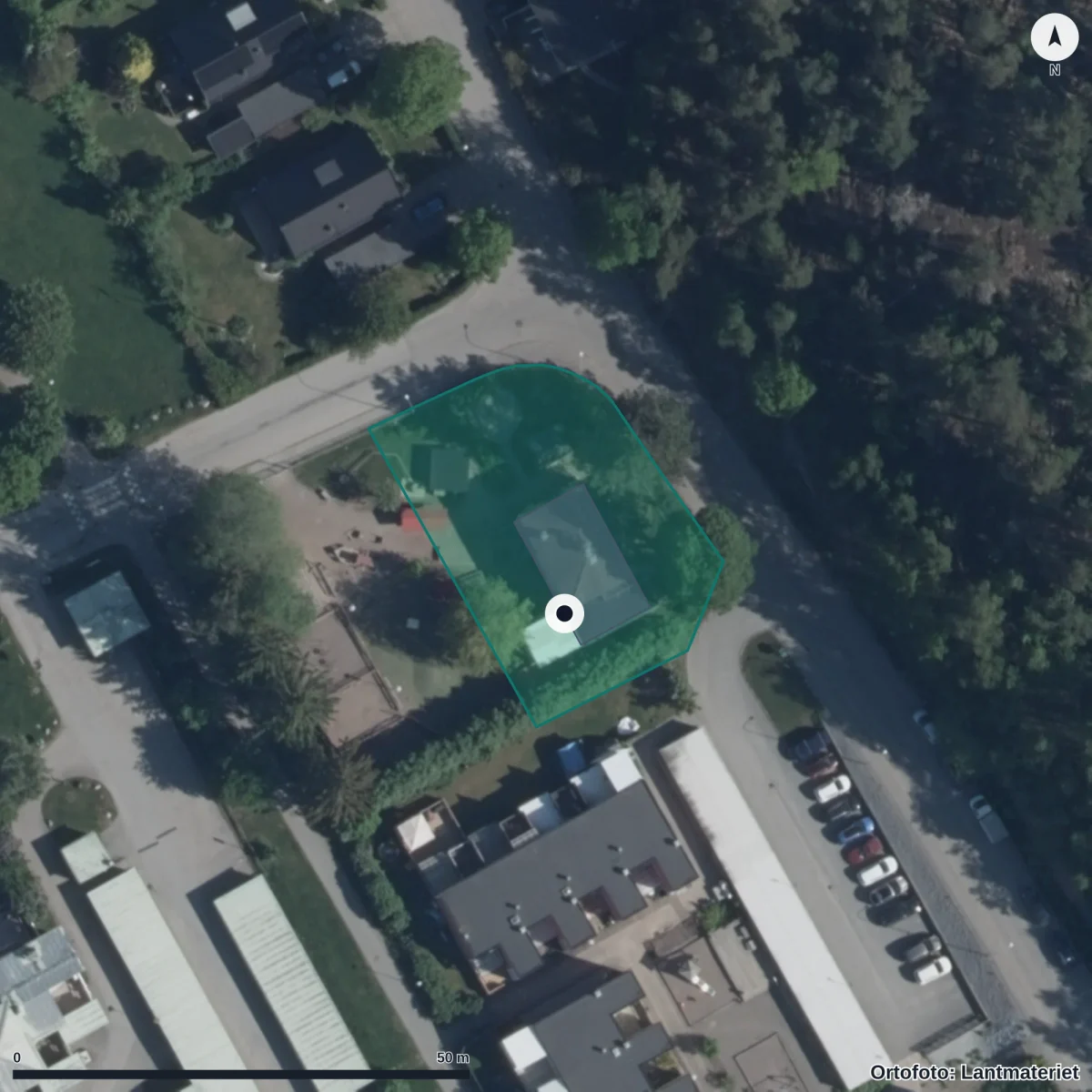 Flygbild över Frilufts Förskolor, Sundsborg, ortofoto från Lantmäteriet