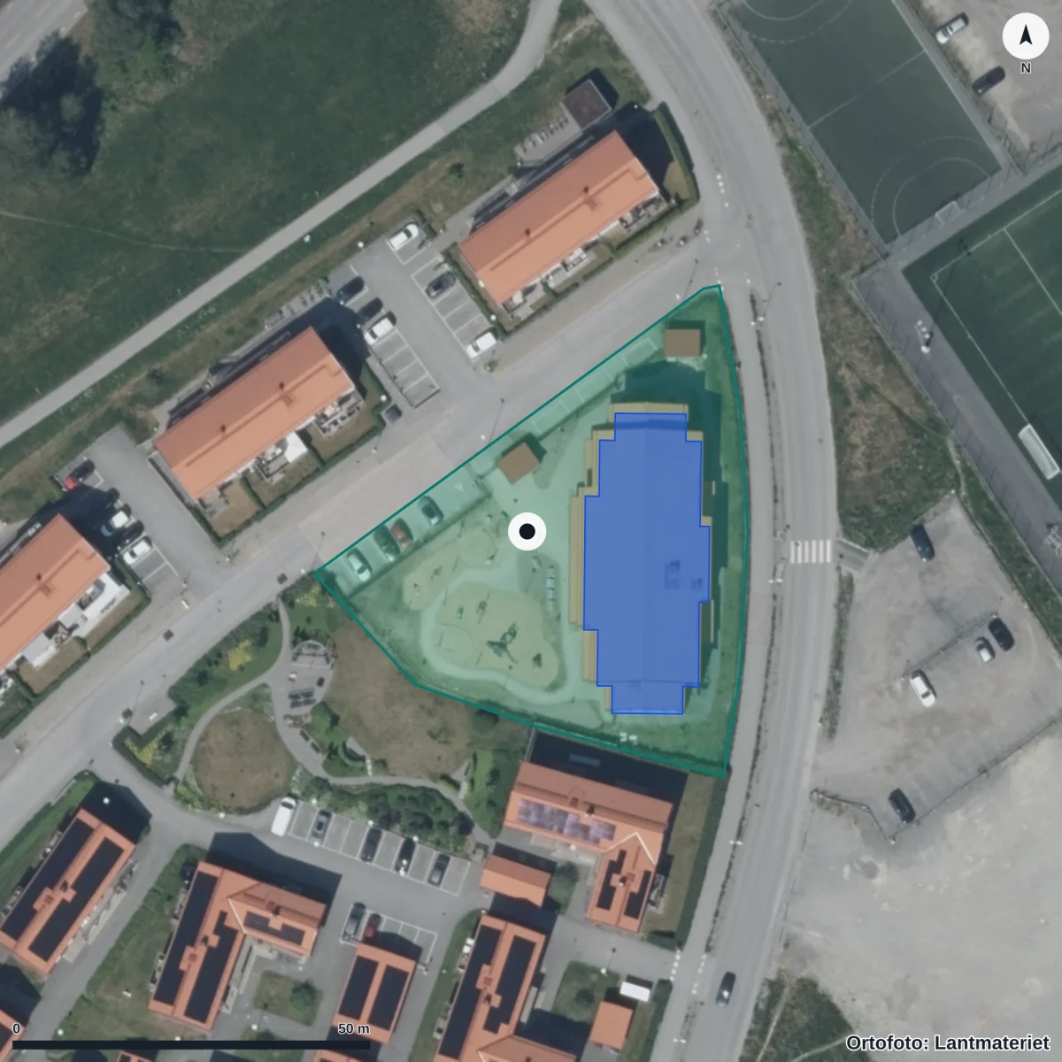 Flygbild över Väppeby Förskola ,måbra,, ortofoto från Lantmäteriet