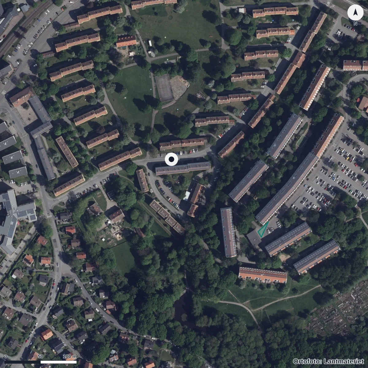 Aerial view of Vidkärrs Montessoriförskola, orthophoto from Lantmäteriet