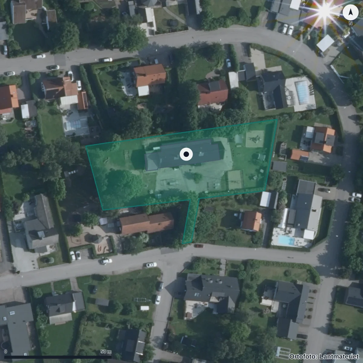 Aerial view of Lillteknis Förskola, orthophoto from Lantmäteriet