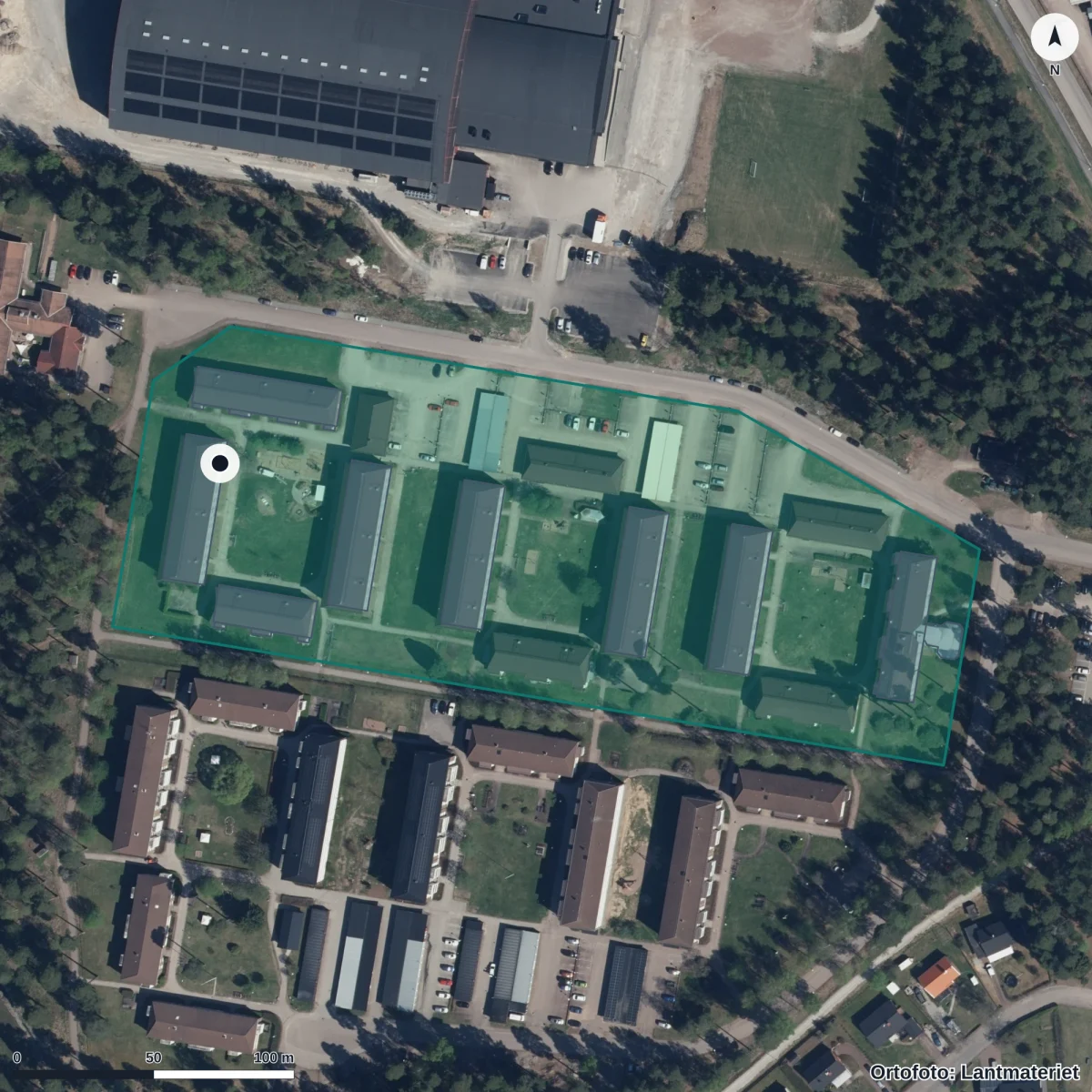Flygbild över Norra Förskolan Nallegården, ortofoto från Lantmäteriet
