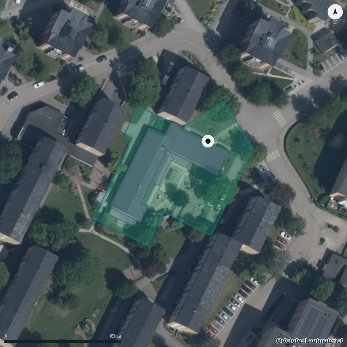 Flygbild över Norlandia Förskolor Karlsro, ortofoto från Lantmäteriet