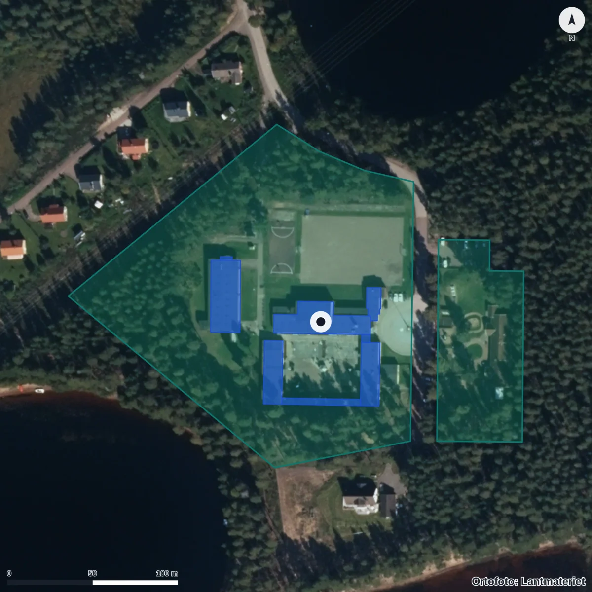 Flygbild över Norra Förskolan Vindförberg, ortofoto från Lantmäteriet