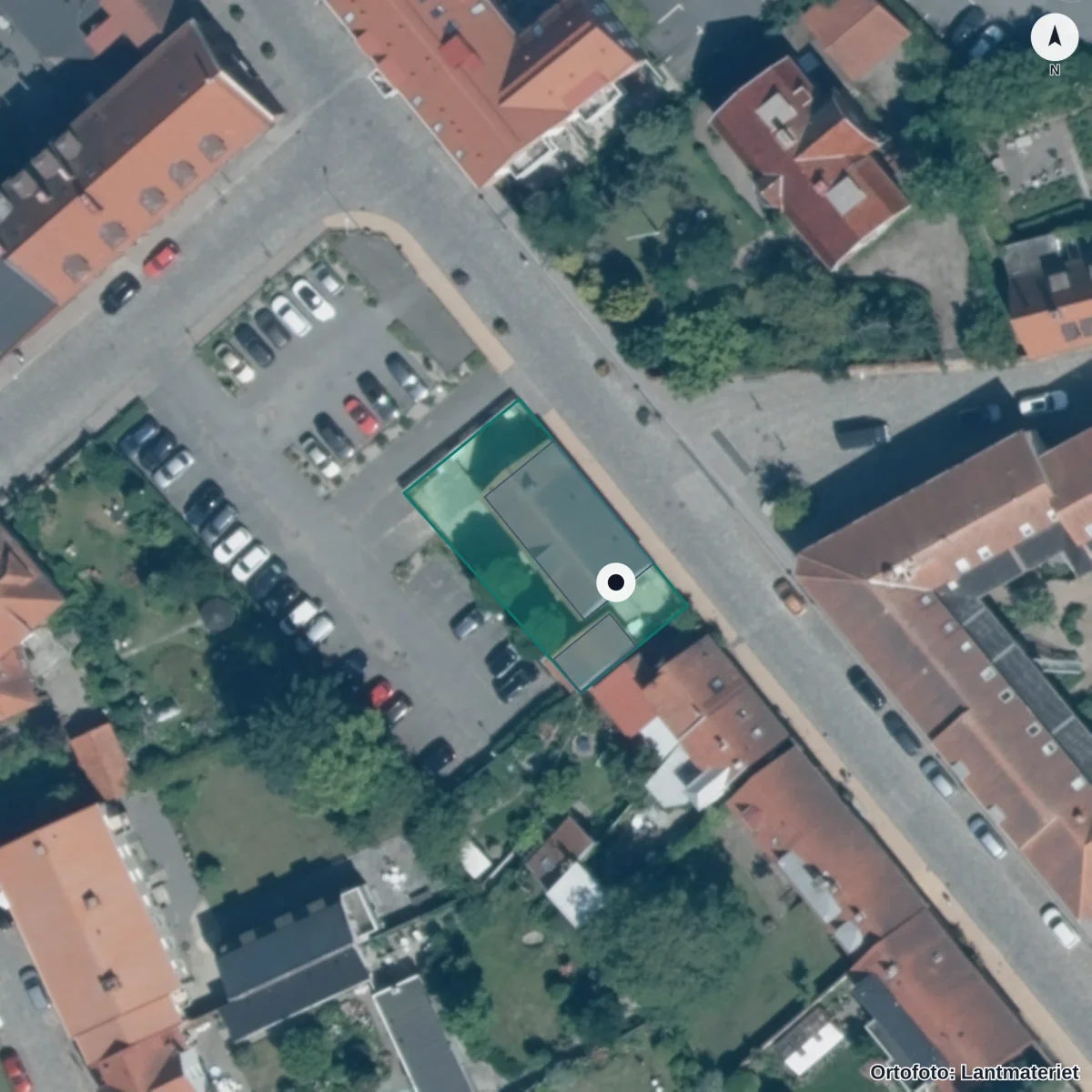Flygbild över Läris Förskolor AB, ortofoto från Lantmäteriet