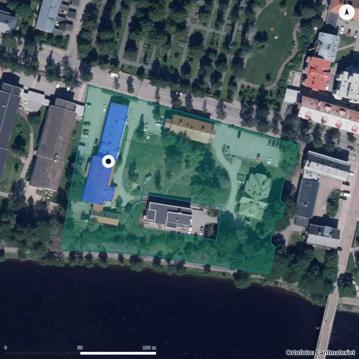 Flygbild över Förskolan Barnabo, ortofoto från Lantmäteriet