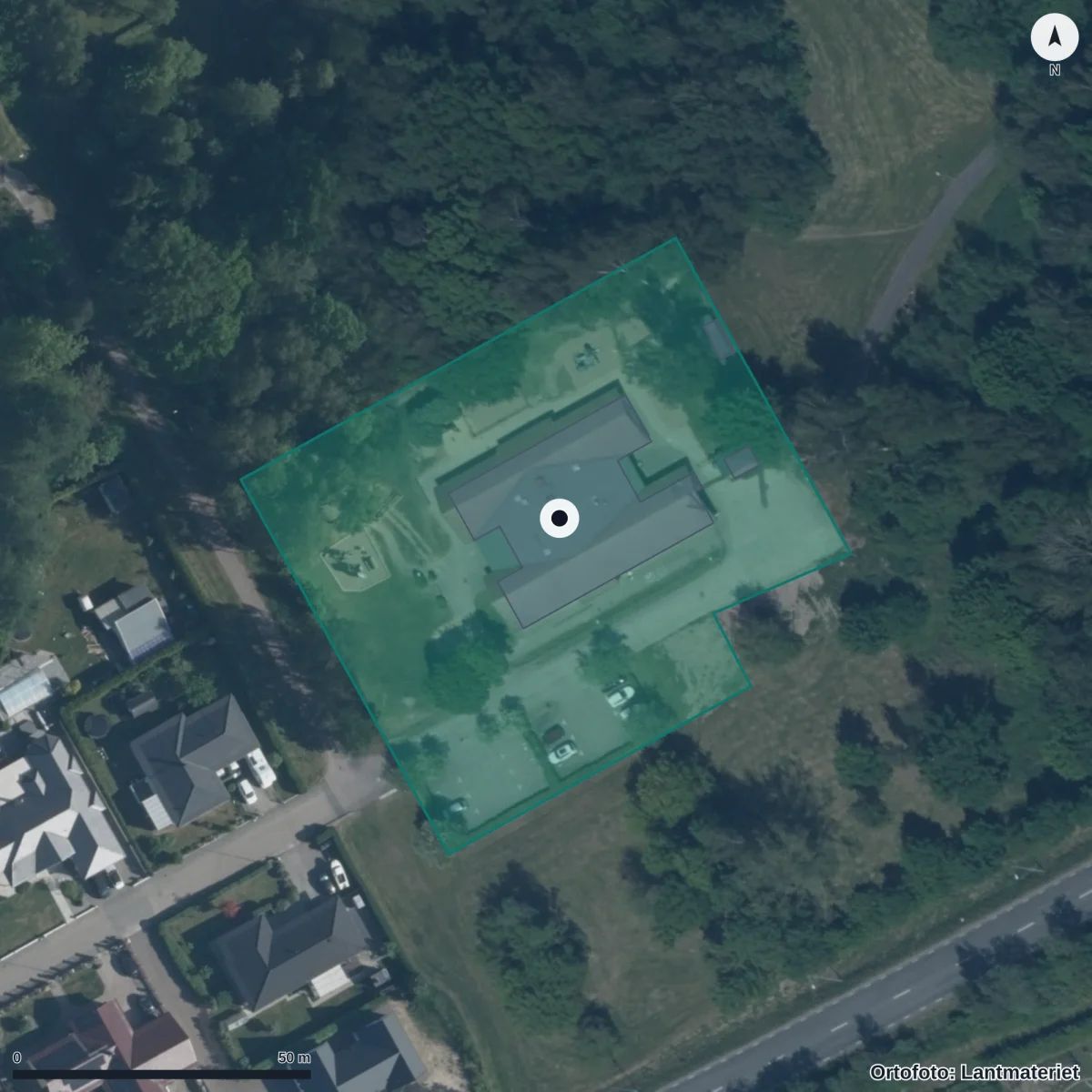Flygbild över Ljungsgårds Förskola, ortofoto från Lantmäteriet