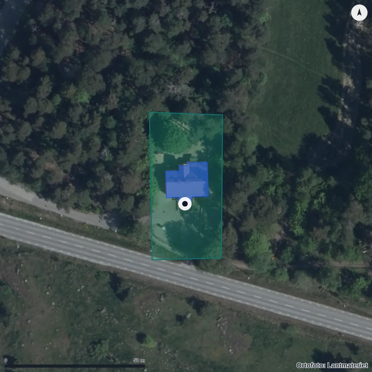 Flygbild över Villa Prästgården, ortofoto från Lantmäteriet
