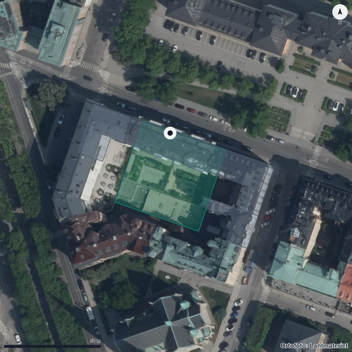 Flygbild över Förskolan Les Melodies, ortofoto från Lantmäteriet