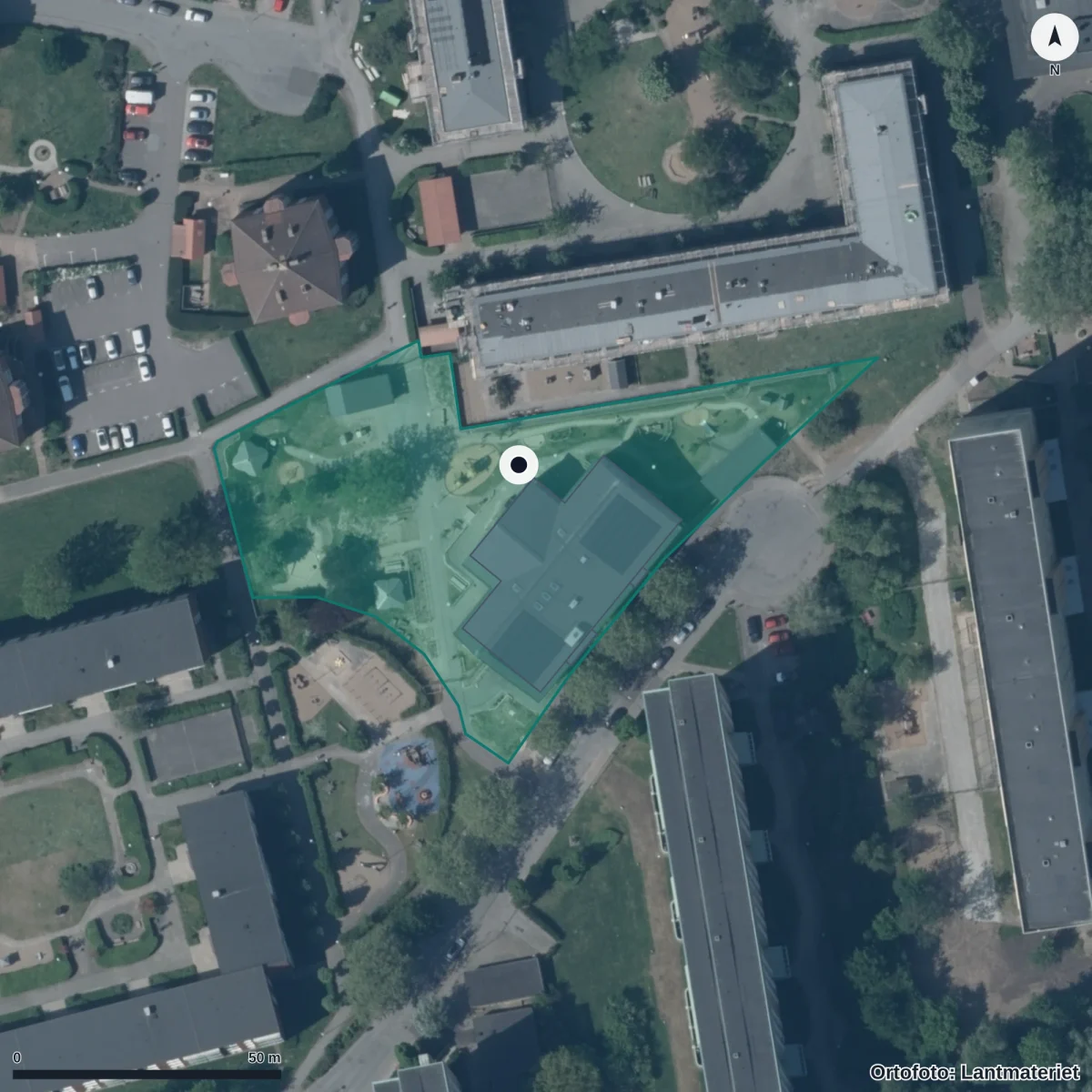 Flygbild över Grönebo Förskola, ortofoto från Lantmäteriet