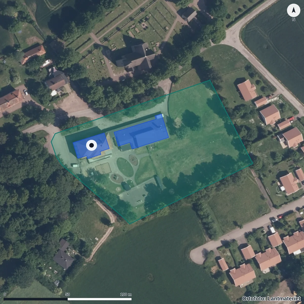 Flygbild över Våga Gård, ortofoto från Lantmäteriet
