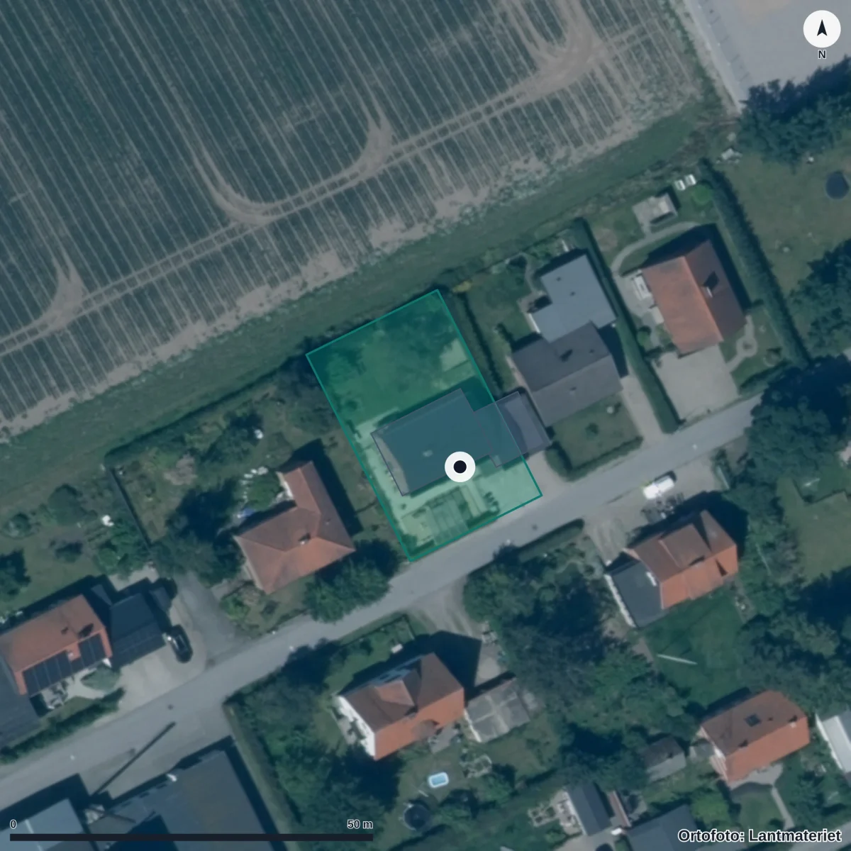 Flygbild över Synteleje Föräldrakooperativ, ortofoto från Lantmäteriet