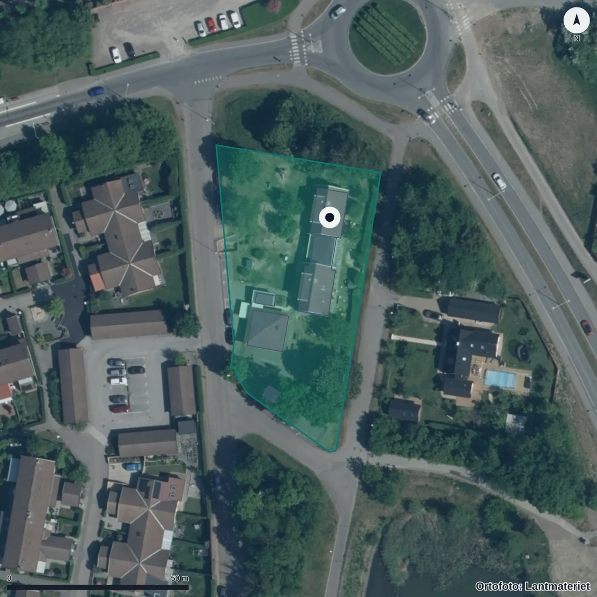 Flygbild över Pålsjö Montessoriförskola, ortofoto från Lantmäteriet