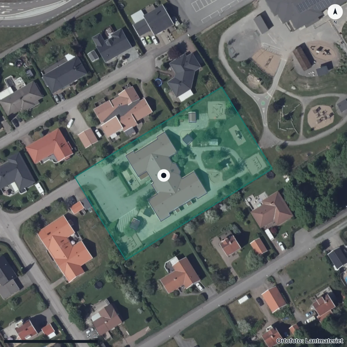 Aerial view of Björklövens Förskola, orthophoto from Lantmäteriet